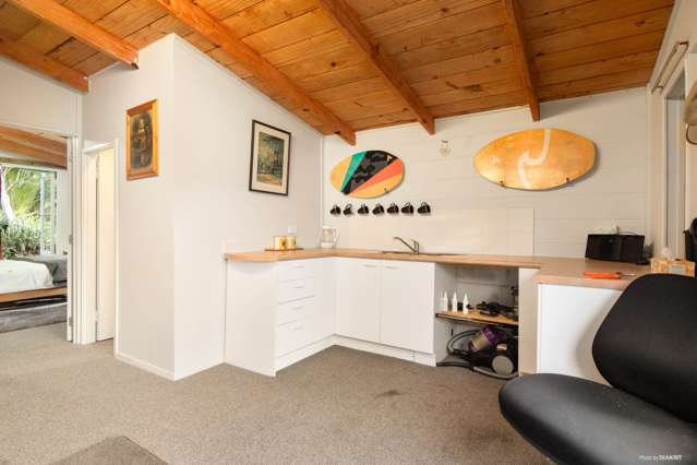 CHARISMATIC LIFESTYLE RETREAT – MUST BE SOLD!