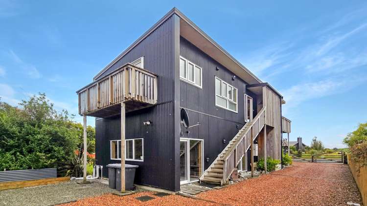 11 The Strand Okarito_29