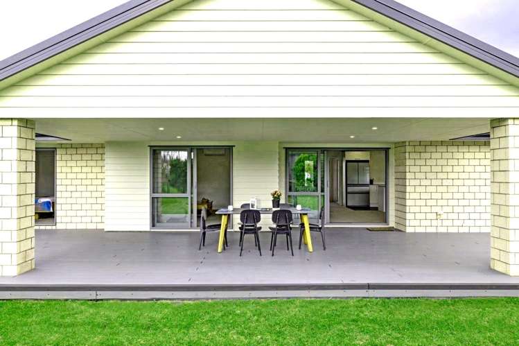 9 Mylindas Road Kaiaua_15