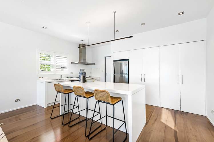 358 Waikawa Road Waikawa_8