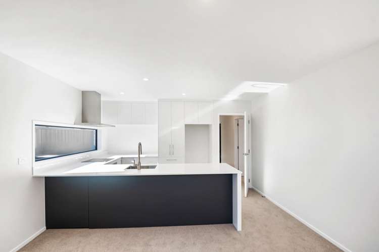 81 Empire Crescent Papamoa_1
