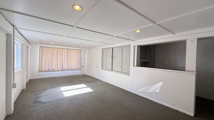 49 Evans Road Glen Eden_14