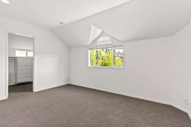 94 Grampian Road St Heliers_9