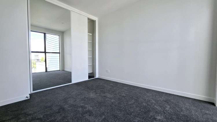 7/36 Henry Tayler Rise Milldale_6