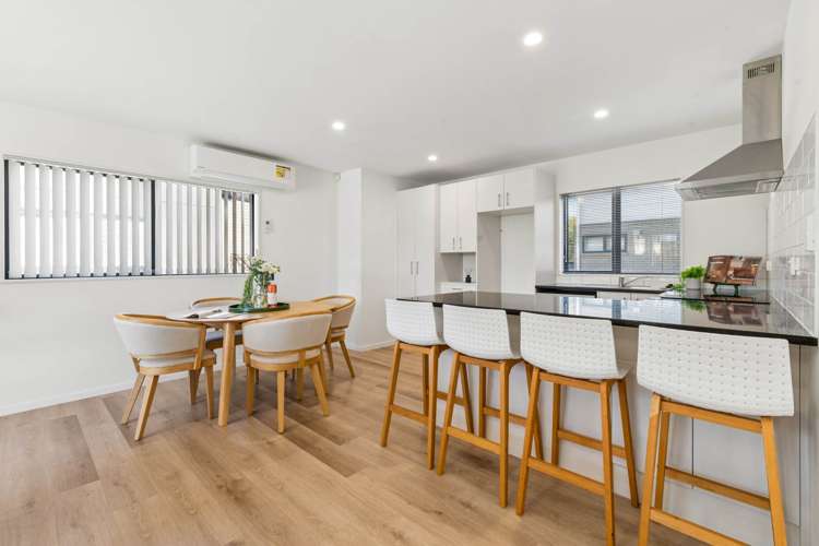 71 Black Beech Crescent_3
