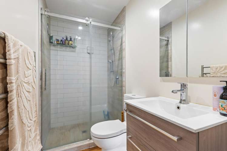 36 West Lynn Road Titirangi_15