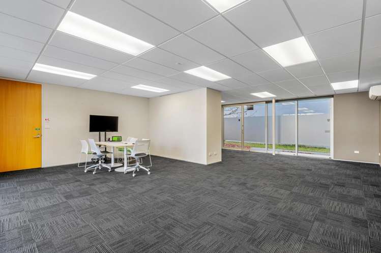 9H Sir Gil Simpson Drive Burnside_5