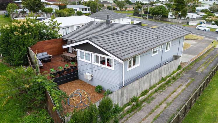 15 Matipo Road Te Atatu Peninsula_24