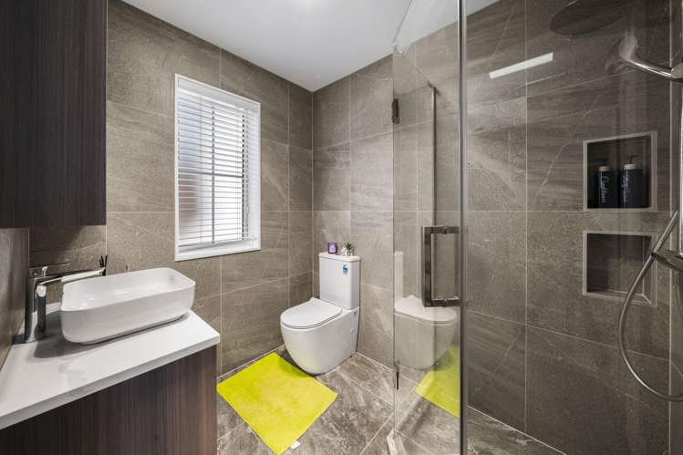9 Bremner Ridge Street Flat Bush_21