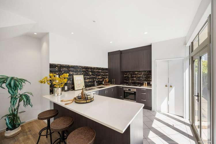 7 Goodland Street Royal Oak_4