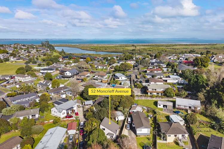 52 Moncrieff Avenue Clendon Park_10