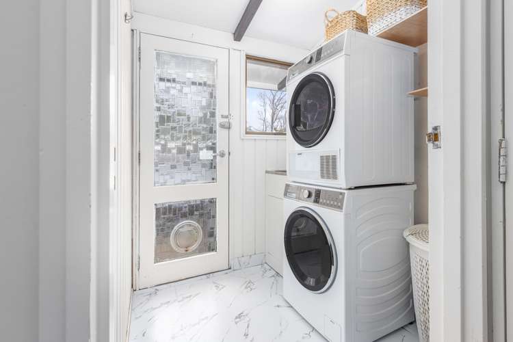 220 Main Road South Raumati South_11