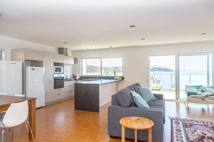 56A Balfour Crescent_4