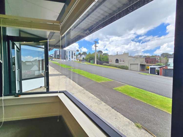 Shop 3/439 Mt Albert Road Mt Roskill_3