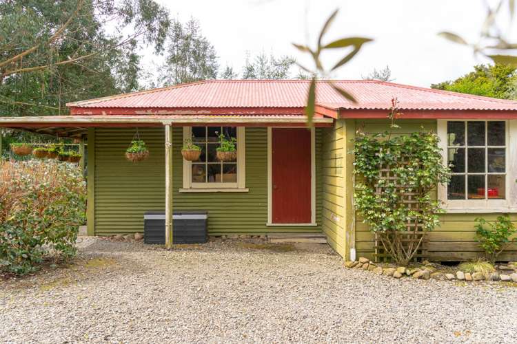 54 Tararua Drive Upper Plain_18