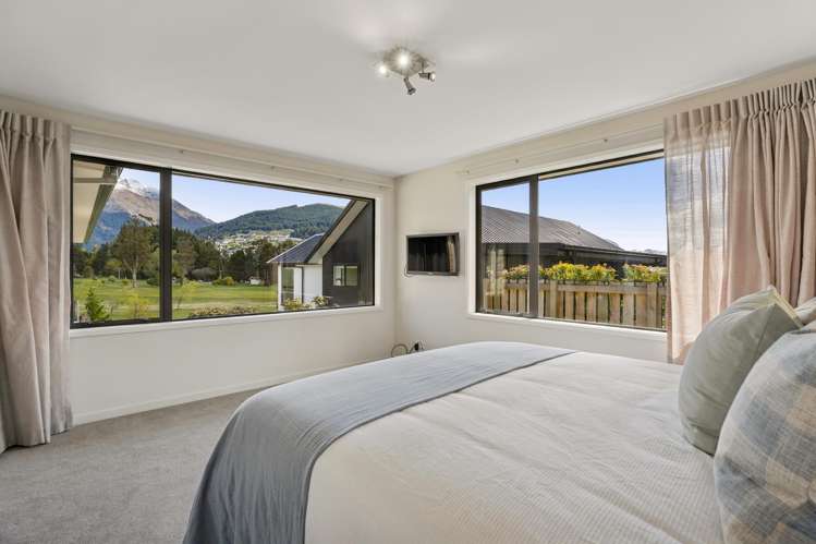 12 Grove Lane Kelvin Heights_22