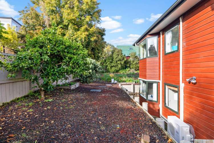 17a Linden Street Mount Roskill_17