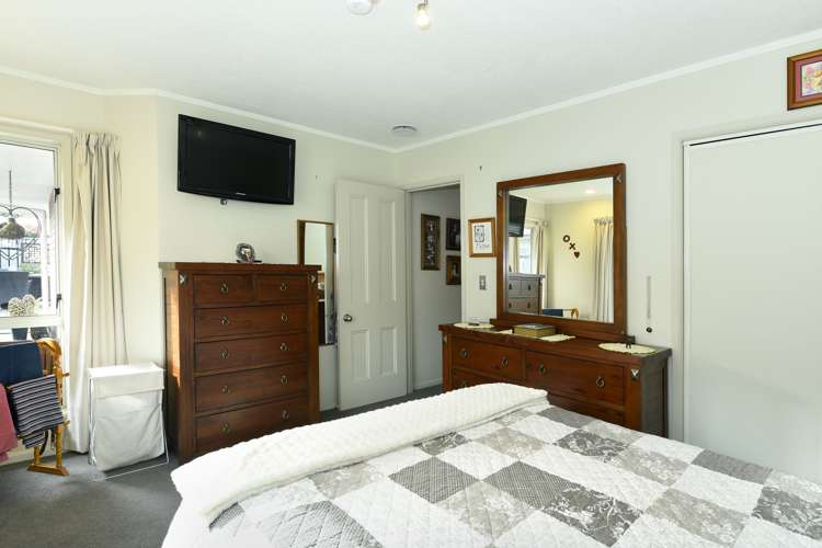 28 Coleridge Place Stoke_9