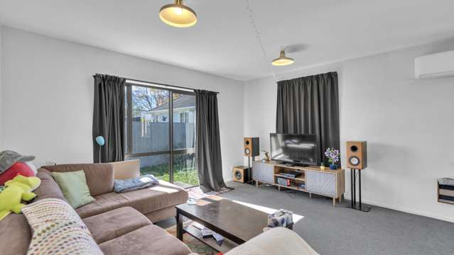 21 & 21B Ballantyne Ave Upper Riccarton_2