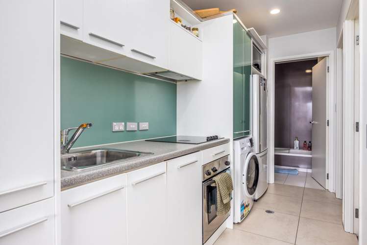 703/17 Vogel Lane Auckland Central_11