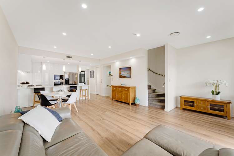 72 Te Oneroa Way Long Bay_6