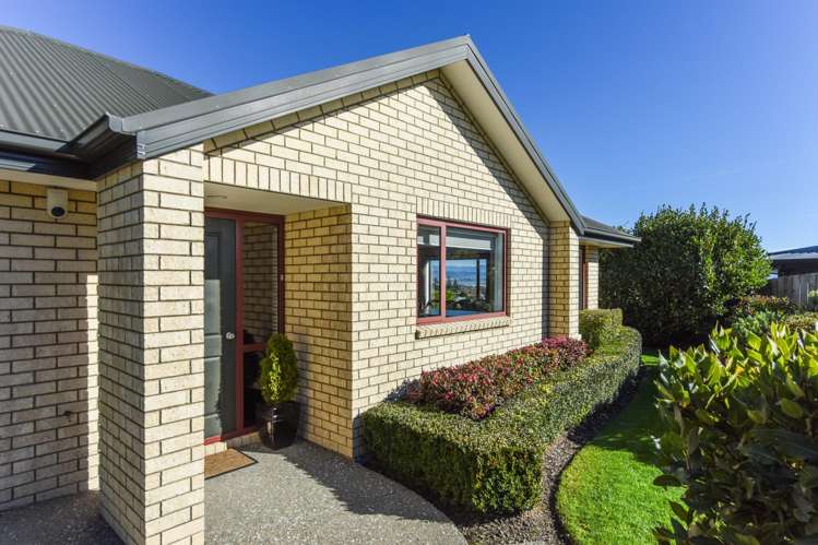 8 Cheshire Place Stoke_24