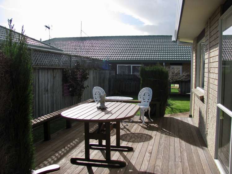 2f Cedar Drive Paraparaumu Beach_8