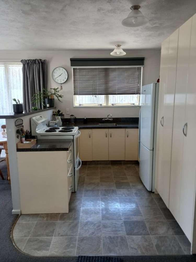 2/155 Waimea Road Nelson South_5