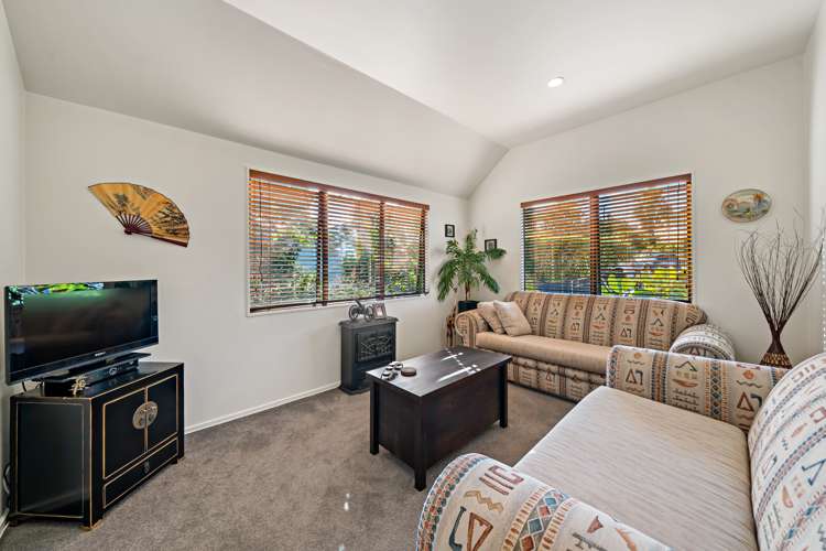 2/33 Maxine Place Saint Heliers_14