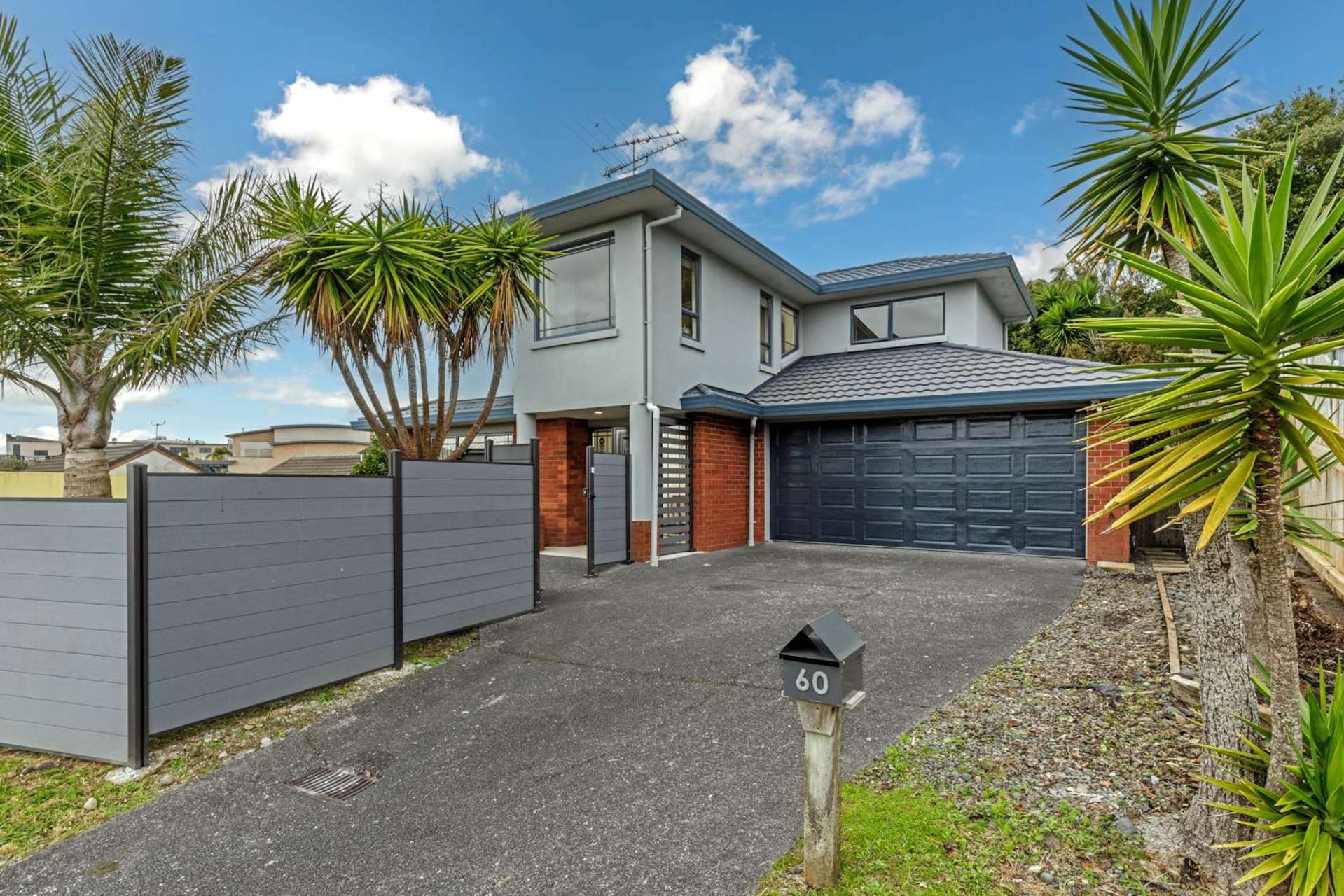 60 Fernhill Way Oteha_0