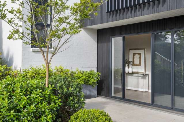Brand new Great location! Golf course view
