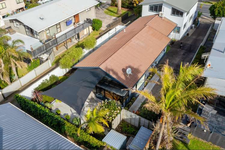2/285 Oceanbeach Road Mount Maunganui_15