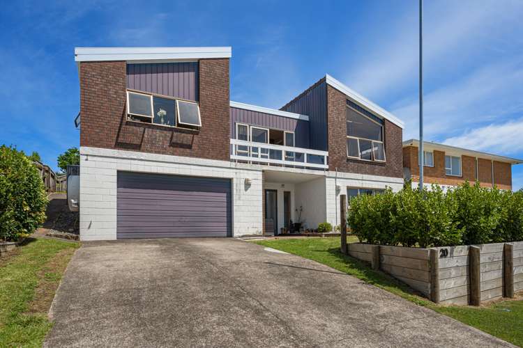 20 Tiverton Crescent Whalers Gate_23