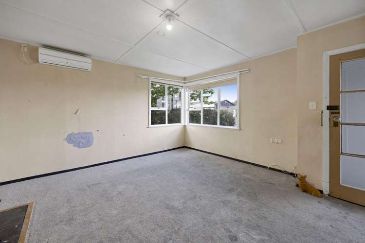 65 Domett Street Opunake_12