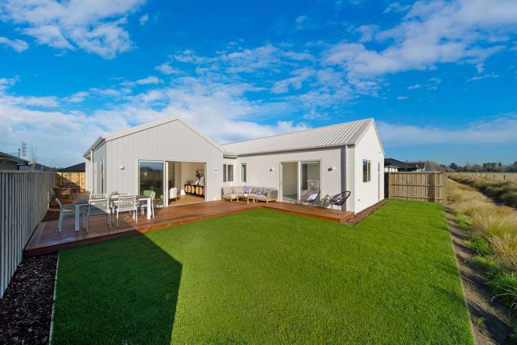 53 Mehrtens Crescent Ravenswood_29