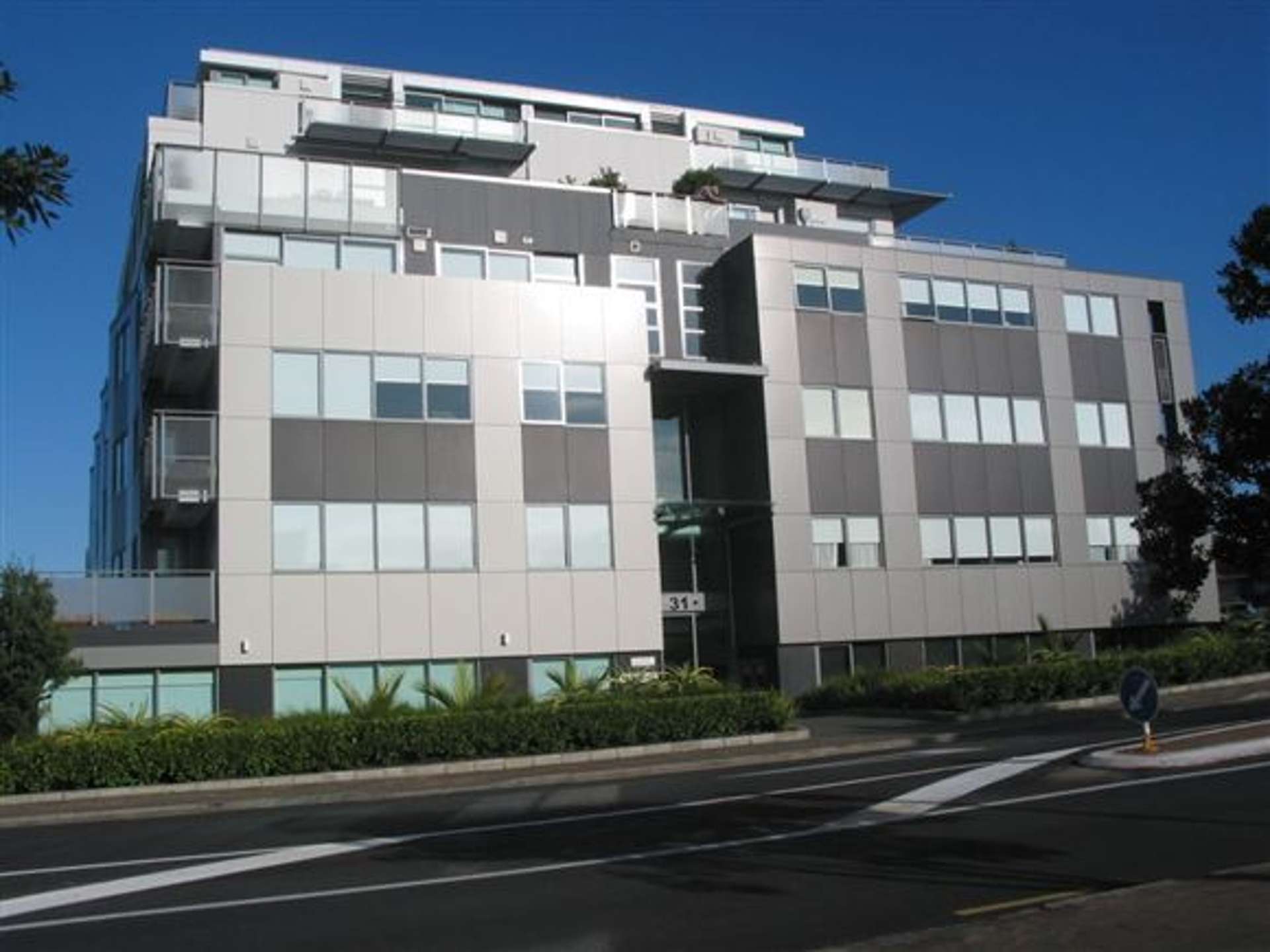 211/16 Huron Street Takapuna_0