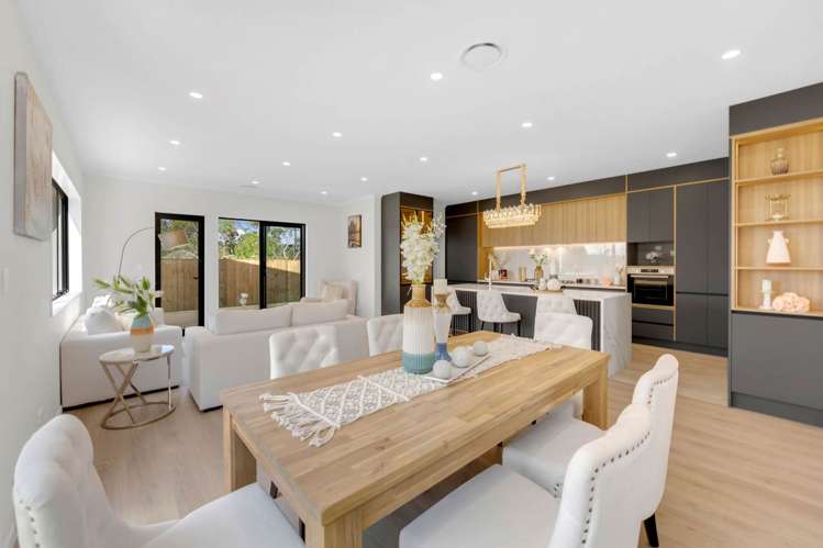 64 Koromeke Street Flat Bush_7