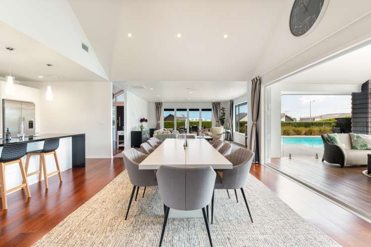 25 Baxter Michael Crescent Cambridge_6