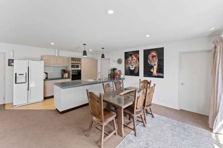 9 Gershwin Grove Stoke_7