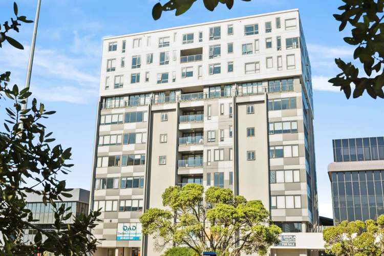 705/17 Putney Way Manukau_4