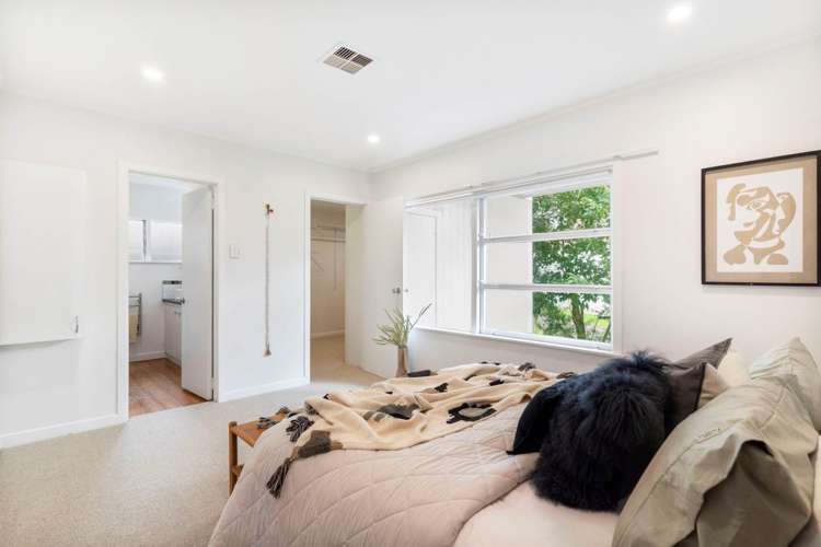 2/4 Corunna Road Milford_13