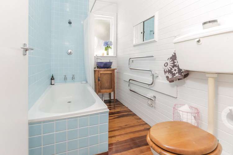 39 Clayburn Road Glen Eden_10