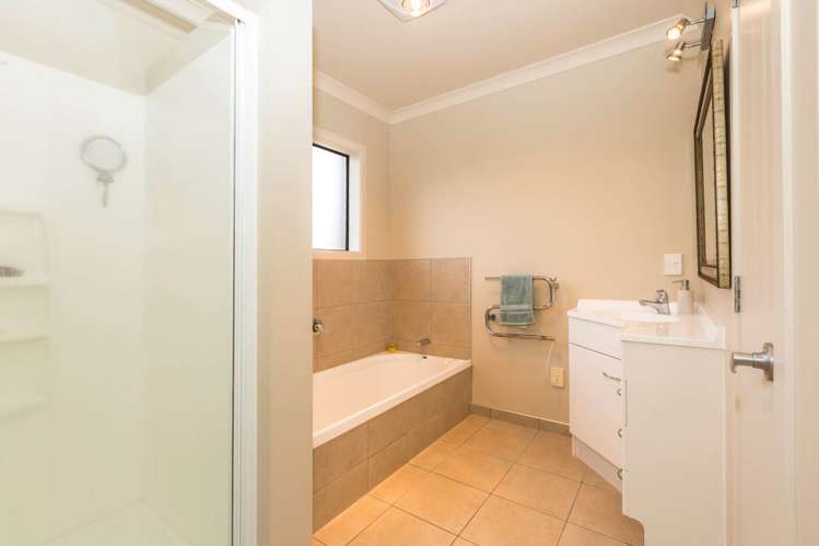 9 Avonlea Lane Pukekohe_5