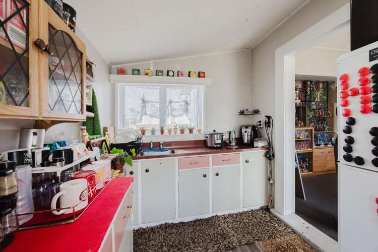 204 and 204b Lascelles Street Hastings_10