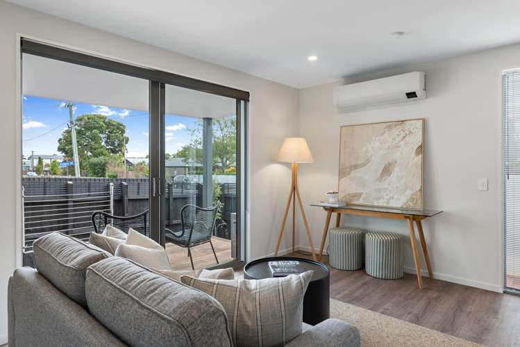 1 & 4/62 Wyon Street Linwood_8