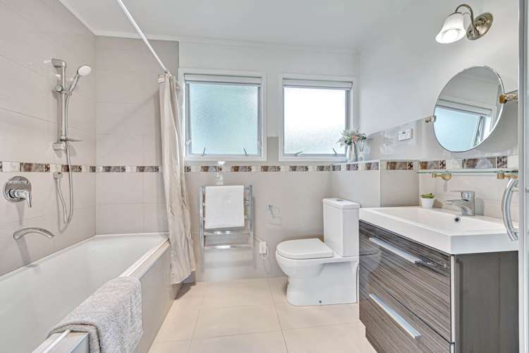 4 Bacot Place Howick_12