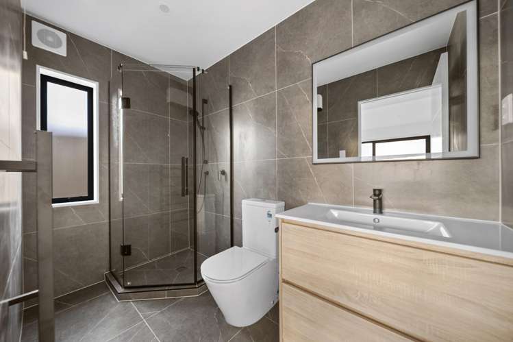 1-7/17 Sunnyfield Crescent Glenfield_10