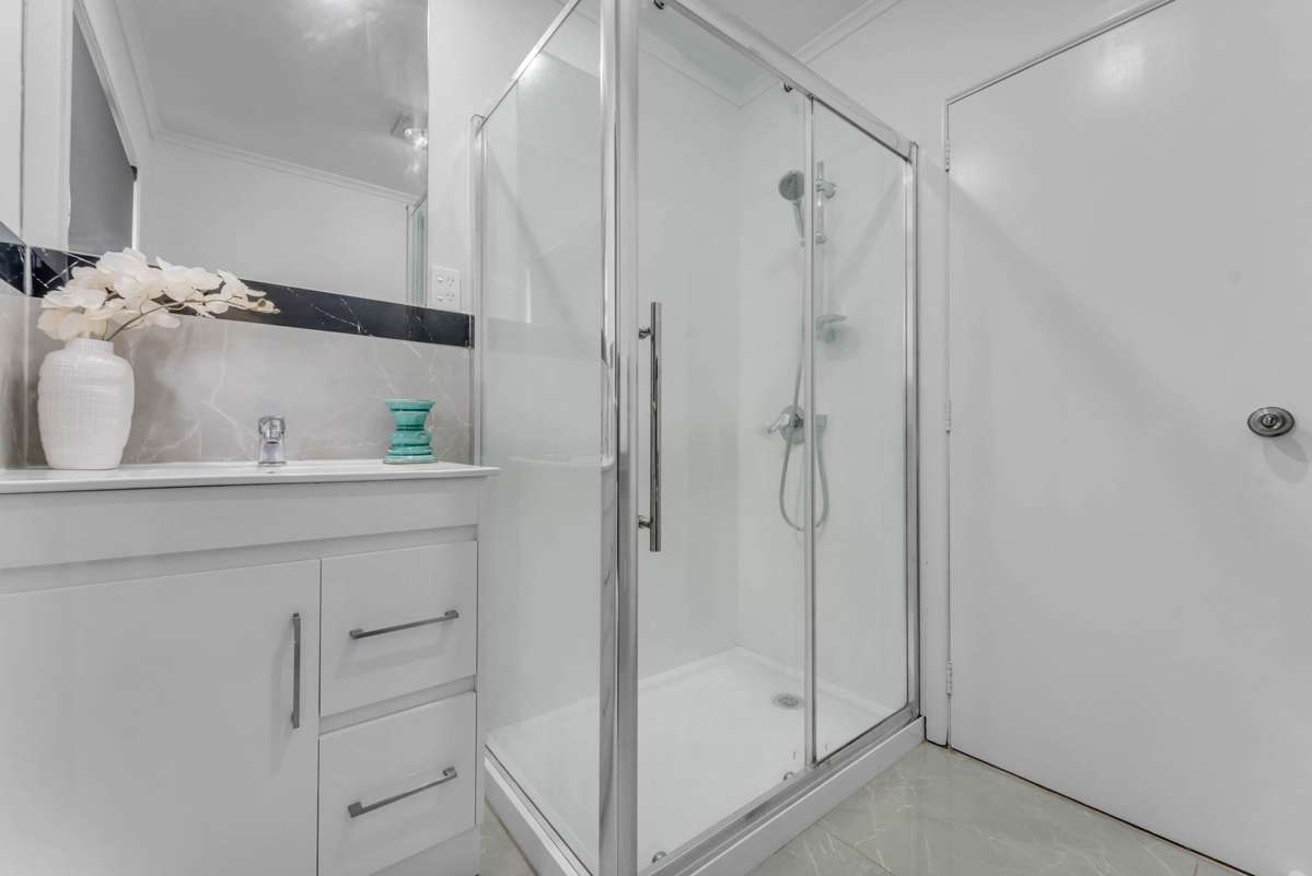 2/53A Mount St John Avenue_2