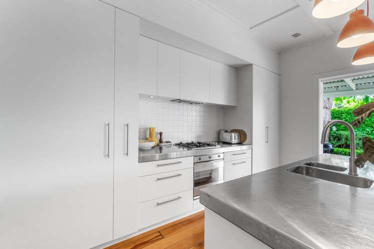 12 Euston Road Sandringham_12