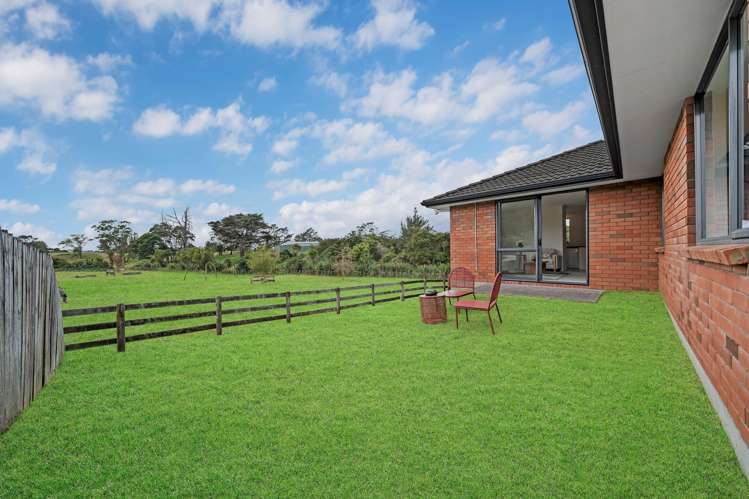 31 Misty Valley Drive Henderson_20